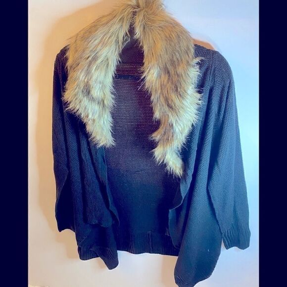 šDennis By DennisābassoĀ knitāāfurāāsweaterāsizeā:Small - Picture 1 of 6